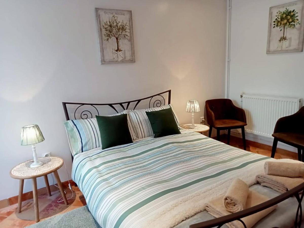 Bed and Breakfast Libellule Куссак-Бонваль Экстерьер фото